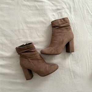 Women's Tan Ankle Boots